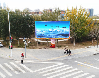 漳平户外大屏广告投放要点。